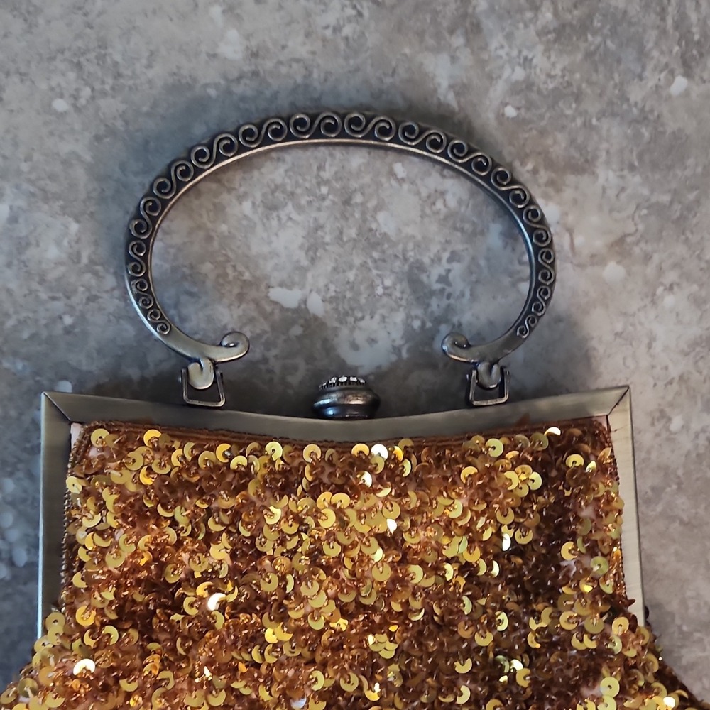 Vintage Gold Sequin Top Handle Clutch Kiss Lock Lined Silver Hardware Women j - Picture 8 of 8